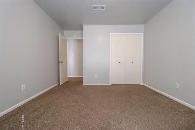 Building Photo - 5725 Townhouse Ln