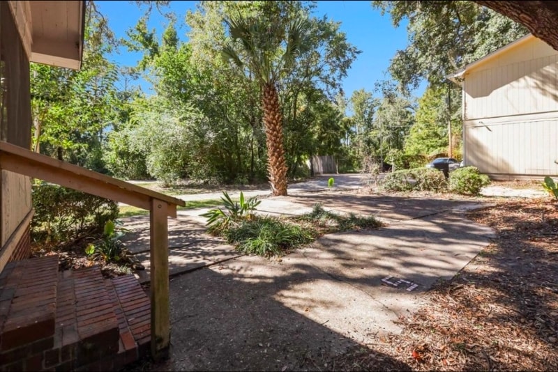 Building Photo - 106 Dixie Dr