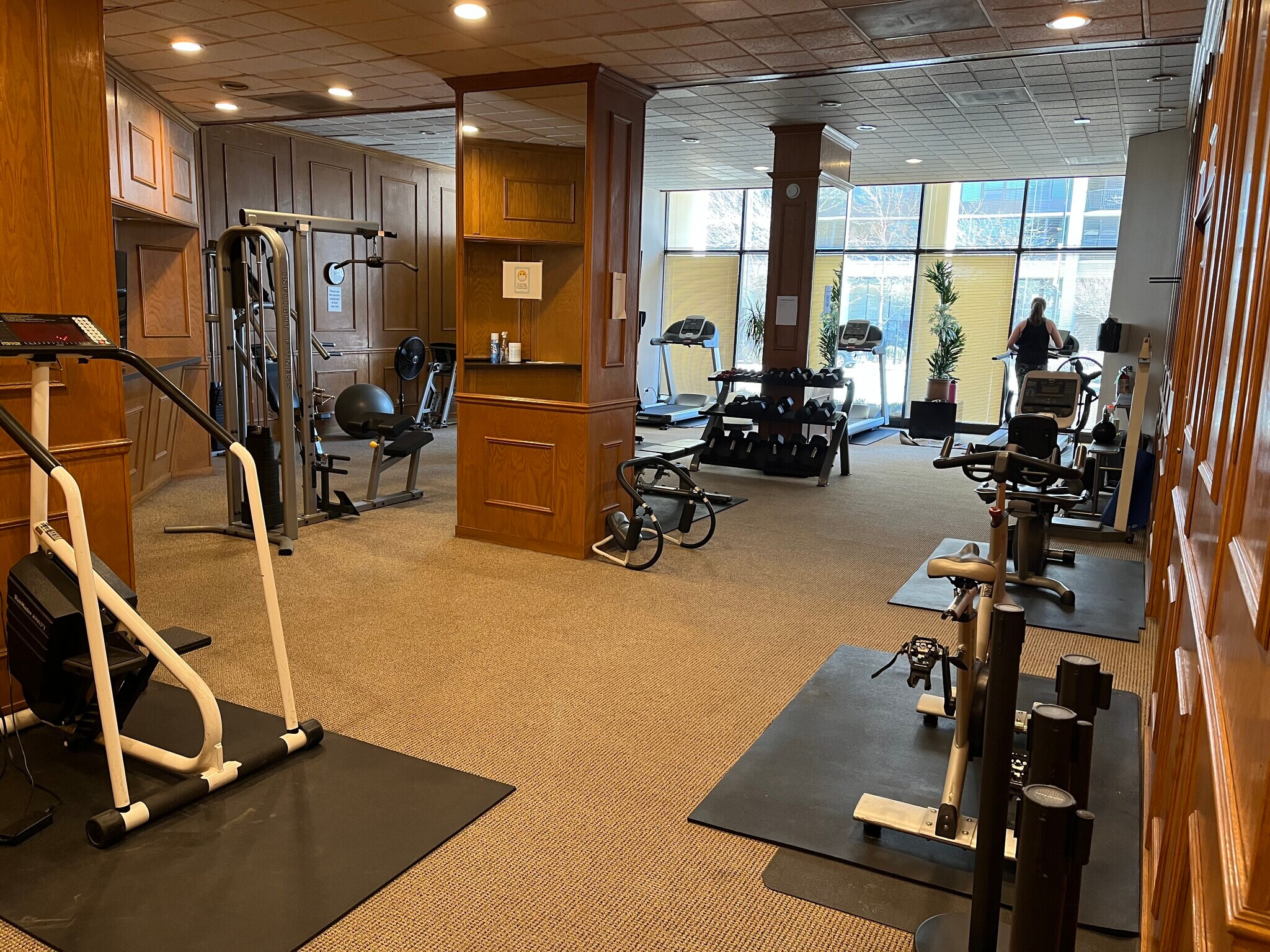 24-hour fitness center - 1540 N La Salle Dr