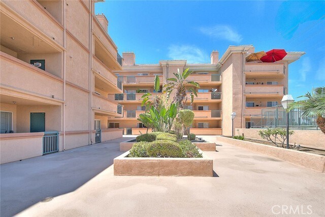 Building Photo - 11410 Brookshire Ave