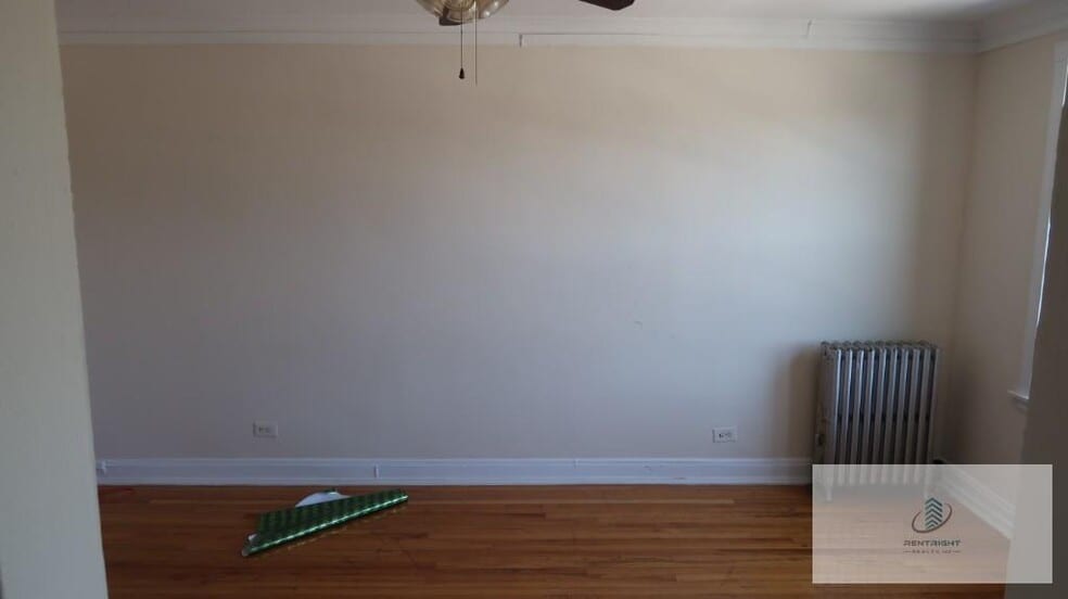 Building Photo - 5018 N Lincoln Ave