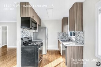 Building Photo - Updated 2 Bedroom | Gated Parking Availabl...