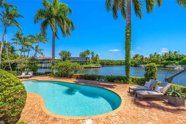 Building Photo - 600 Marquesa Dr