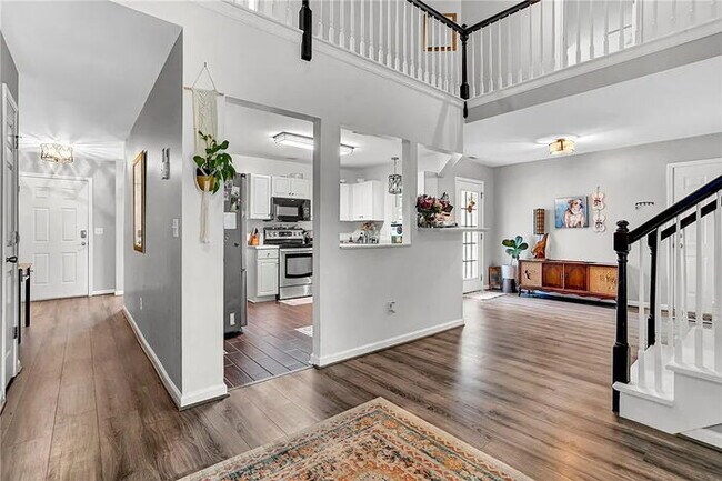 Building Photo - 175 Rock Moss Dr