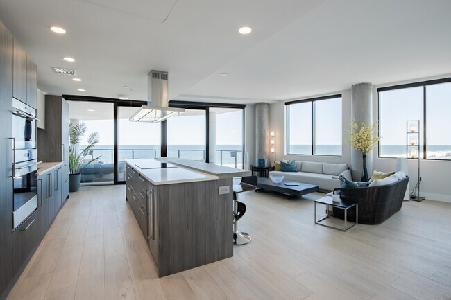 Primary Photo - 350 Ocean Ave