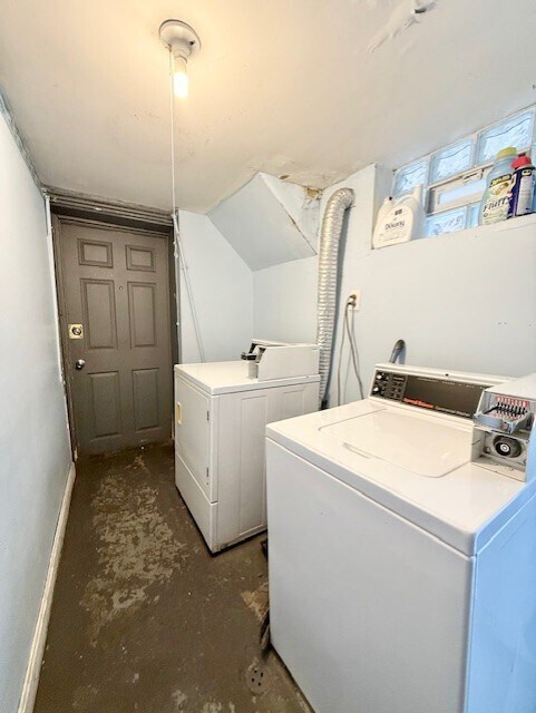Building Photo - 3757 W Le Moyne St
