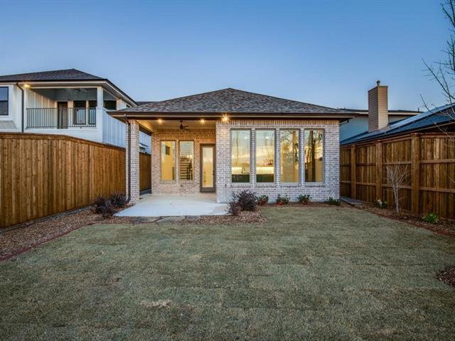 Building Photo - 119 W Park Dr