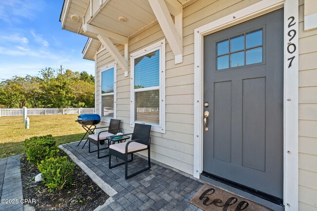 Building Photo - 2907 Sarah Jean Ct