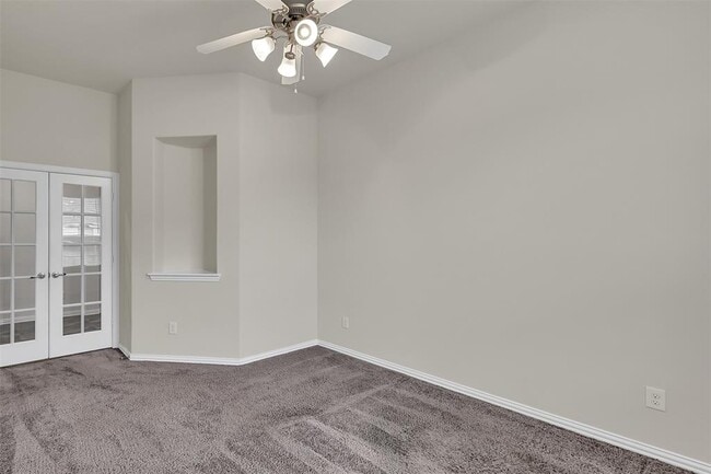 Building Photo - 206 Brazos Dr