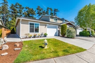 Building Photo - 2 Bed 2 Bath Home - 55+ Community Only