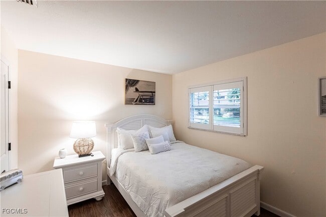 Building Photo - 6775 Lake McGregor Cir