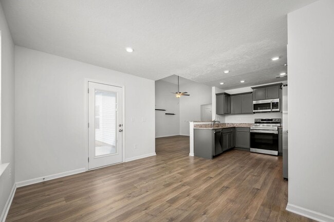 Building Photo - Curbo Ct 107