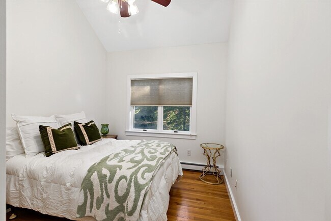 Building Photo - 1 Little Smelt Pond Rd