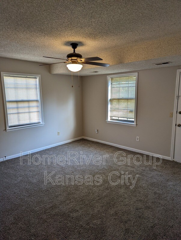 111 E Foxwood Dr 111 E Foxwood Dr Raymore MO 64083 Apartment Finder