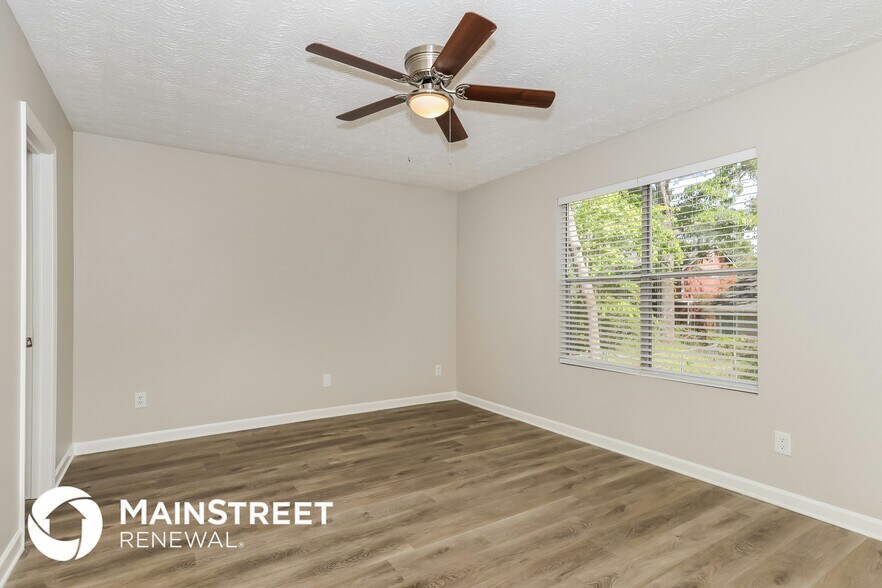 Building Photo - 5541 Panola Pl