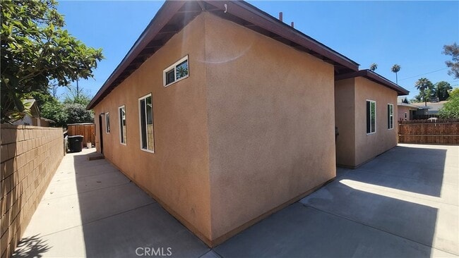 Building Photo - 3433 Eucalyptus Ave