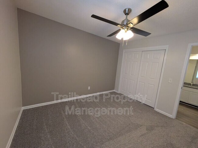 Building Photo - 3632 Wyoming St