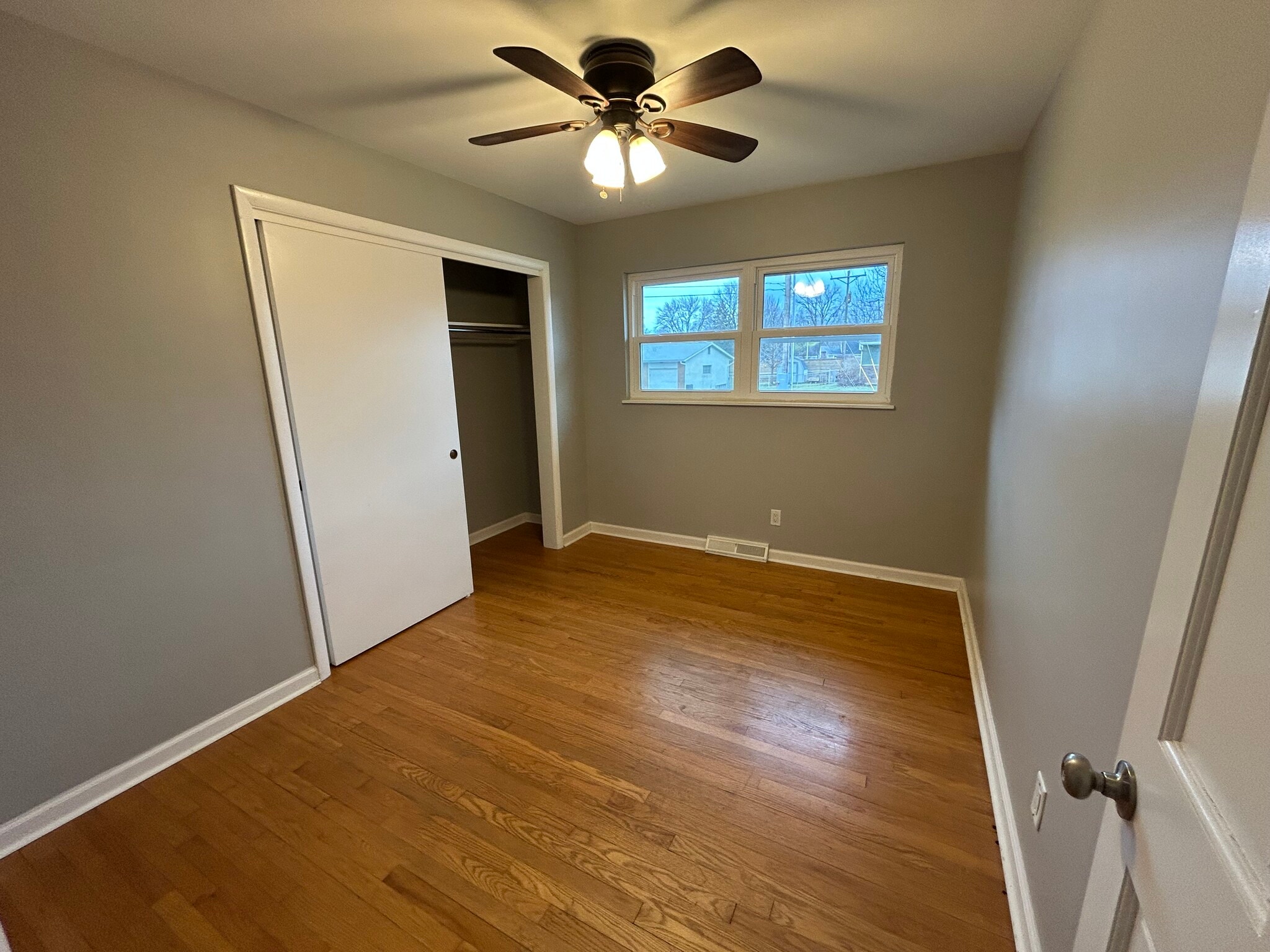 Building Photo - 1008 Lambeth Dr