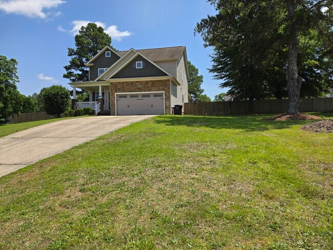 Building Photo - 47 Kentucky Derby Ln