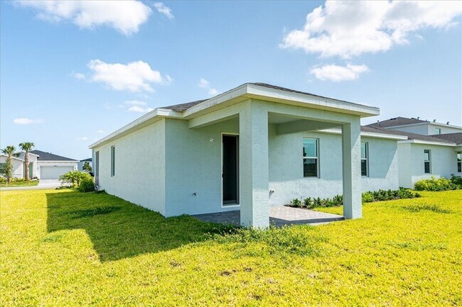 Building Photo - 3526 Angler Dr