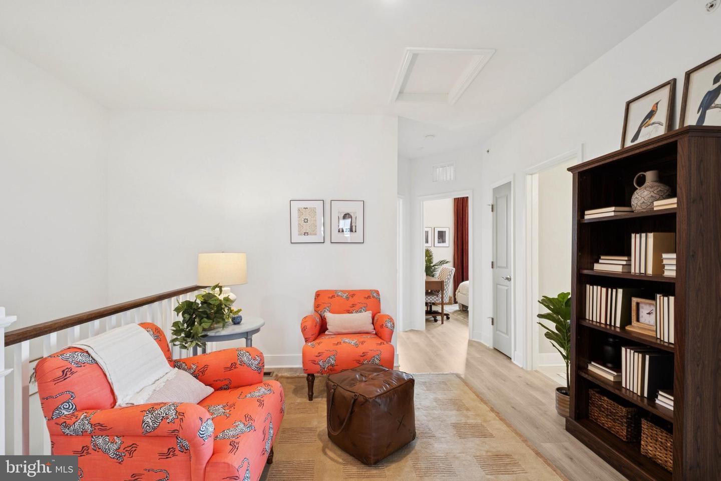 Building Photo - 14954 Deco Cir