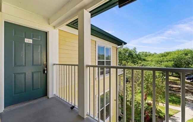 Building Photo - 4107 Chatham Oak Ct
