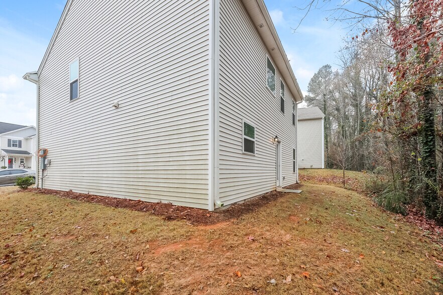 Building Photo - 660 Millsgate Cir