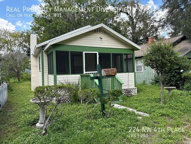 Building Photo - 224 NW 4th Pl