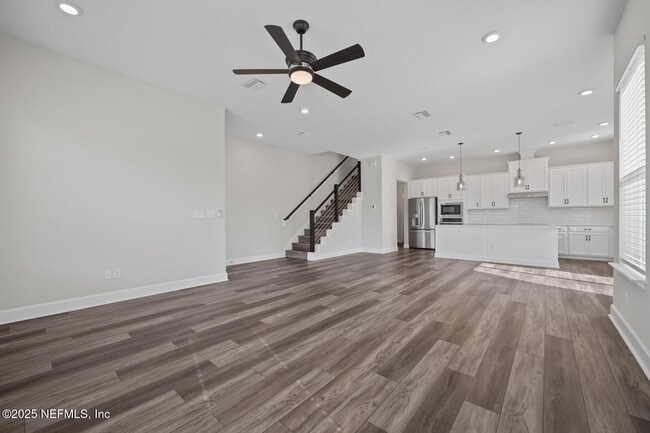 Building Photo - 11301 Barrier Beach Pl