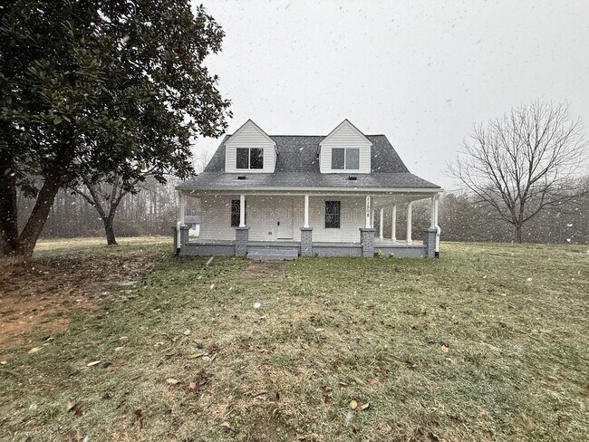 Building Photo - 11508 Catharpin Rd