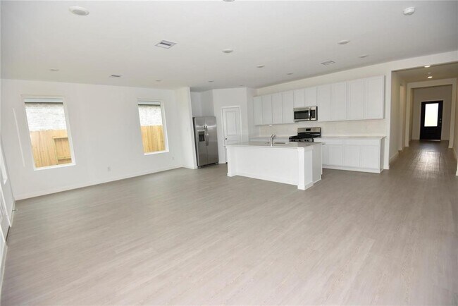 Building Photo - 16531 Mesquite Fld Dr