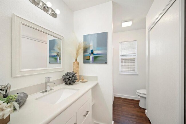 Building Photo - 2614 Howellwood Wy