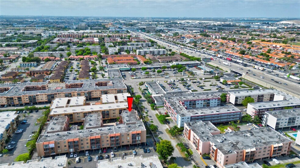 Building Photo - 6095 W 18th Ave