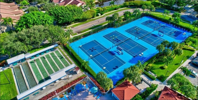 Building Photo - 5203 Europa Dr