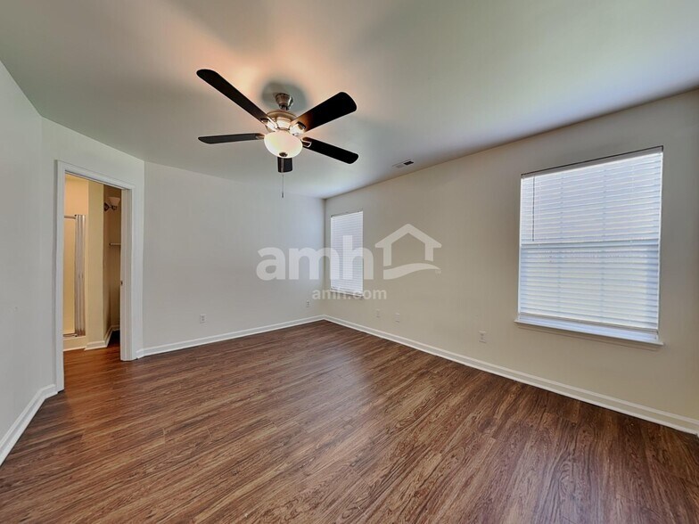 Building Photo - 3672 Watkins Ridge Ct