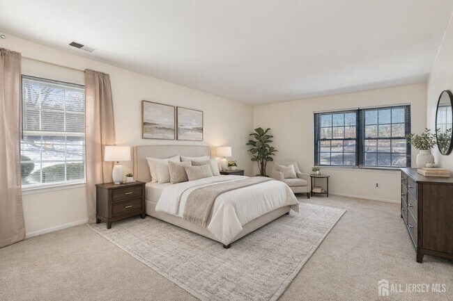 Building Photo - 290 Alpine Way