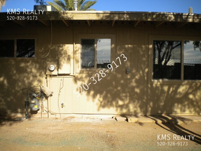 Building Photo - 3636 S Marvin Pl
