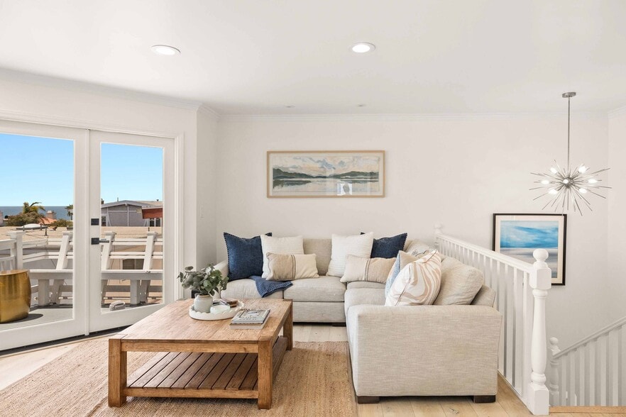 Building Photo - 309 20th Pl