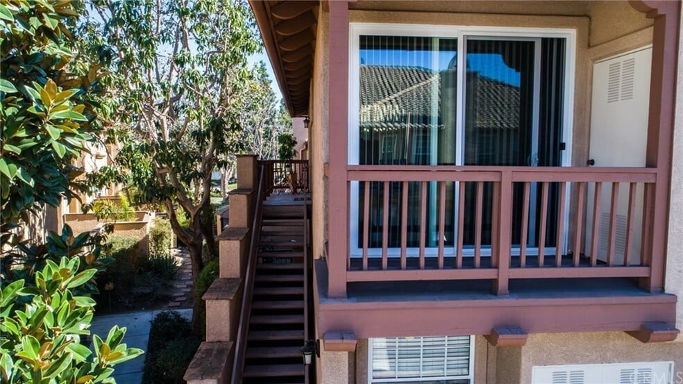 Building Photo - 13383 Savanna