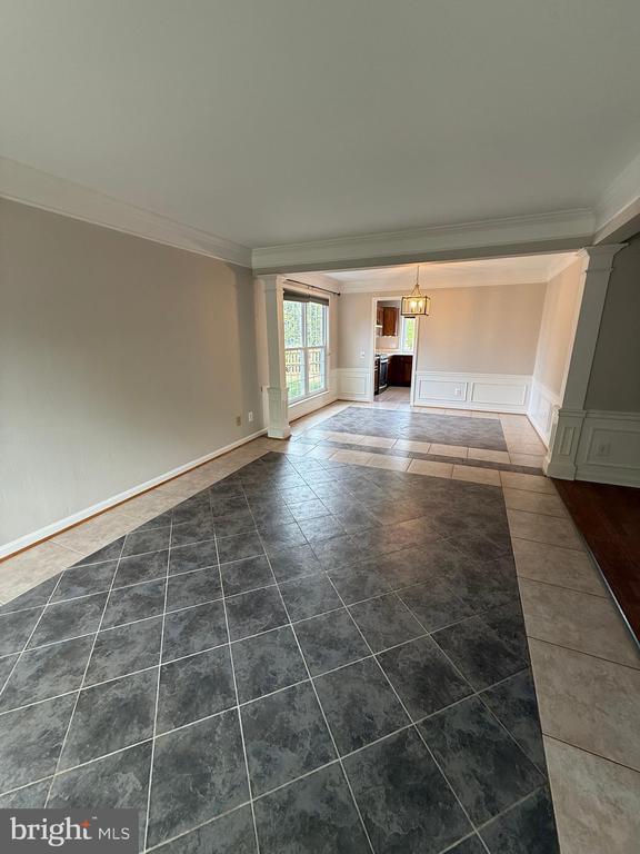 Building Photo - 918 Catoctin Cir NE
