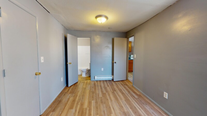 Building Photo - 3749 S Washington St