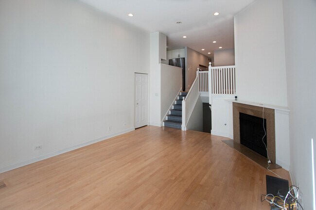 Building Photo - 1328 S Federal St