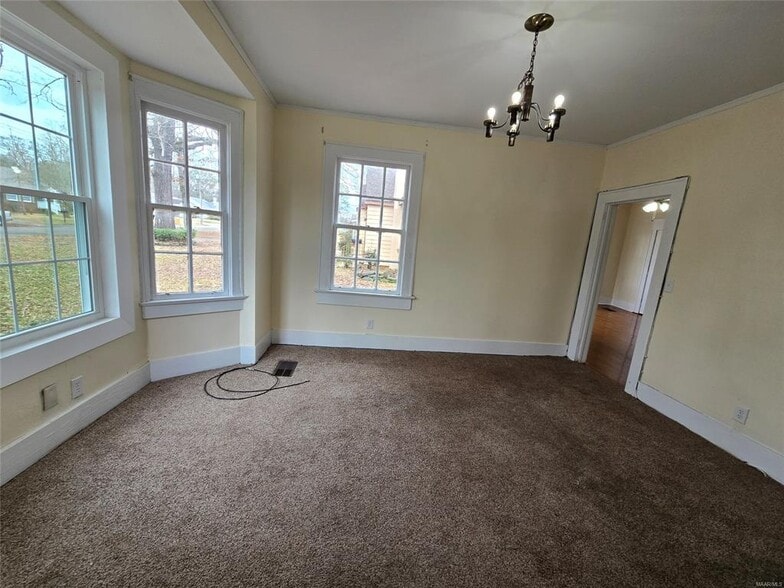 Building Photo - 1938 Gorgas St