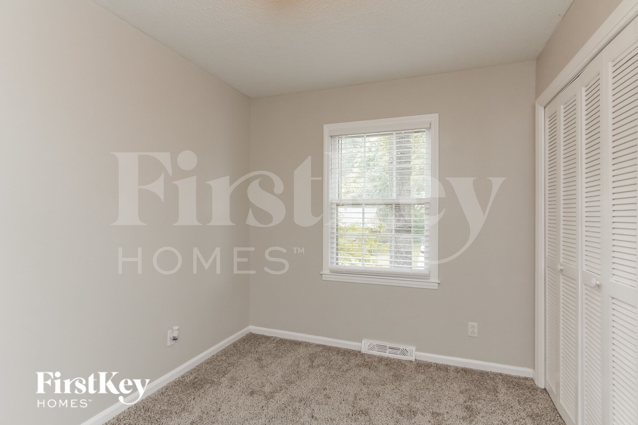 Building Photo - 6814 Elm Forest Dr