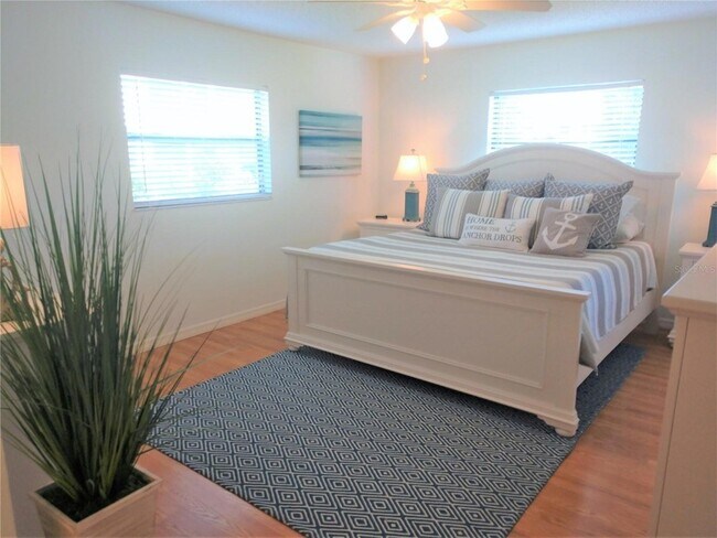 Building Photo - 307 Pine Hollow Cir