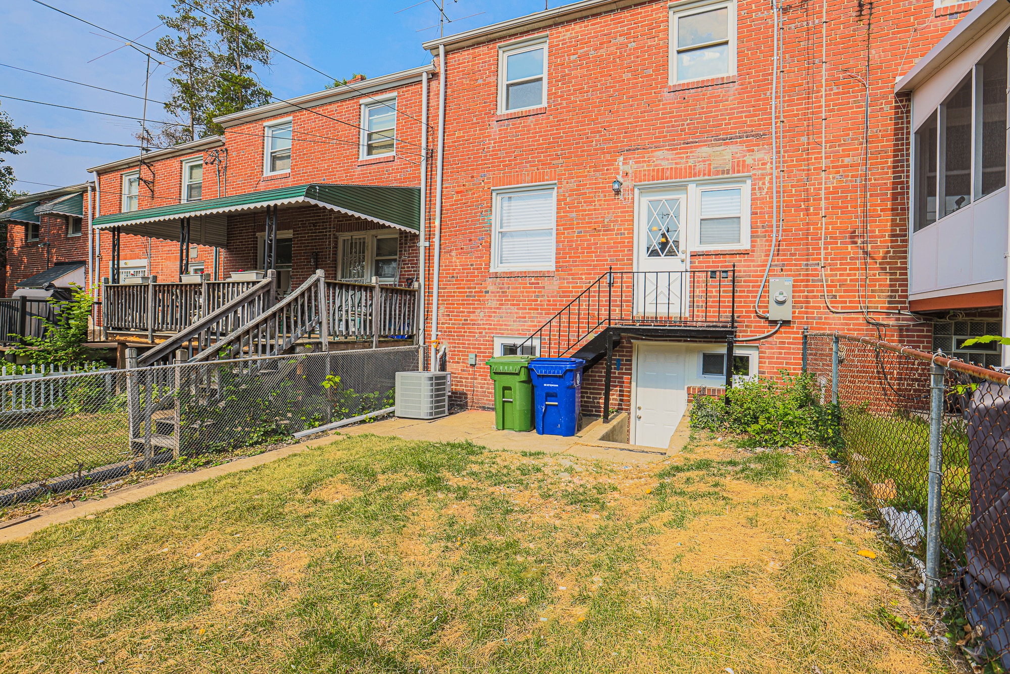 Building Photo - 3825 Rexmere Rd