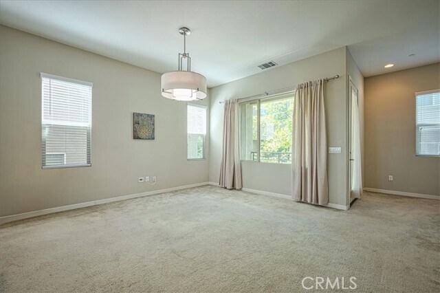 Building Photo - 661 Sawyer Pl