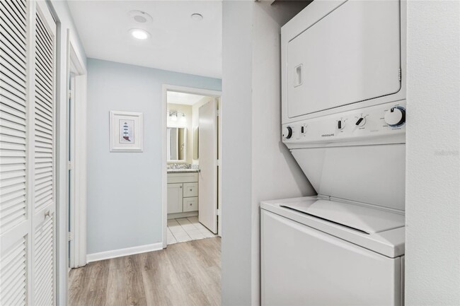 Building Photo - 1520 Gulf Blvd