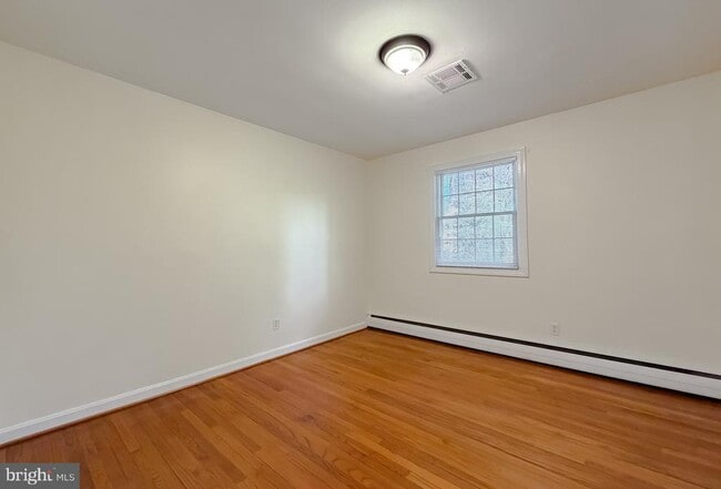 Building Photo - 19479 N Snow Hill Manor Rd