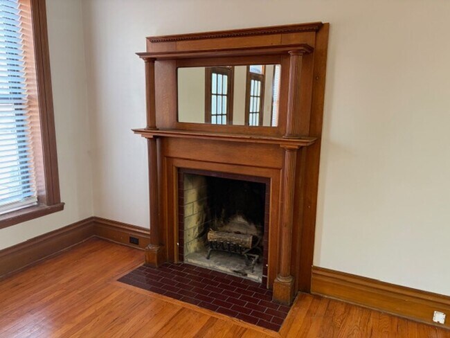 Building Photo - Coming Soon: Compton Heights Historic Haven